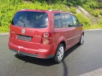 Gebraucht VW Touran 140 PS (102 kW) 2008 Rot Van / Kleinbus