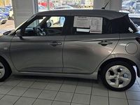 Neu Suzuki Swift 83 PS (61 kW) 2025 Grau Kleinwagen