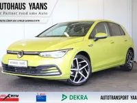 Gebraucht VW Golf VIII Style 150 PS (110 kW) 2022 Gelb Limousine