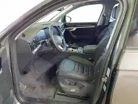 Gebraucht VW Touareg 231 PS (169 kW) 2025 Siliziumgrau metallic SUV