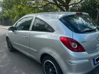Usado Opel Corsa 80 HP (58 kW) 2008 Prateado Citadino
