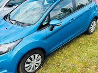 Gebraucht Ford Fiesta 71 PS (52 kW) 2011 Blau Kleinwagen