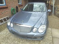 Gebraucht Mercedes E220 Elegance 170 PS (125 kW) 2007 Blau Limousine