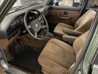 Gebraucht BMW 520 125 PS (91 kW) 1982 Grün Limousine