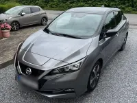 Gebraucht Nissan Leaf Tekna 110 kW (150 PS) 2022 Grau Kleinwagen