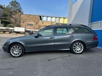 Gebraucht Mercedes E320 Elegance 224 PS (164 kW) 2006 Grau Kombi