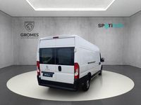 Gebraucht Peugeot Boxer 165 PS (121 kW) 2021 Weiß Van