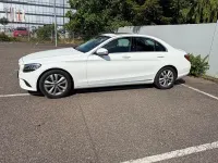 Gebraucht Mercedes C180 156 PS (114 kW) 2019 Weiß Limousine