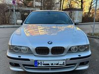 Gebraucht BMW 525 M Sport 192 PS (141 kW) 2001 Silber Limousine