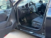 Gebraucht VW Golf VII Style 105 PS (77 kW) 2012 Deep black perleffekt Kleinwagen