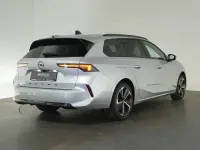 Gebraucht Opel Astra 131 PS (96 kW) 2024 Kristall silber Kleinwagen