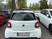 Second-hand Smart ForFour 70 CP (51 kW) 2015 Alb Hatchback