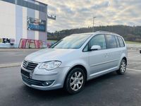 gebraucht VW Touran Highline // AUTOMATIK // NAVI // PDC //