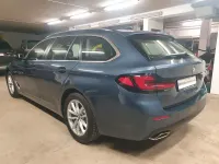 Second-hand BMW 520 190 CP (139 kW) 2023 Albastru Berlinǎ