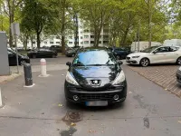 Gebraucht Peugeot 207 95 PS (69 kW) 2008 Schwarz Kombi