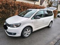 Gebraucht VW Touran Match 140 PS (102 kW) 2012 Weiß Van / Kleinbus