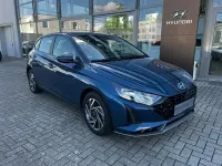 Gebraucht Hyundai i20 Trend 101 PS (74 kW) 2025 Vibrant blue Kleinwagen