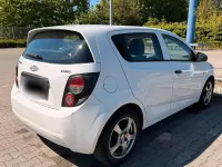 Używany Chevrolet Aveo 69 KM (50 kW) 2012 Biały Hatchback