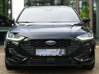 Neu Ford Focus ST-Line X 2025 Schwarz