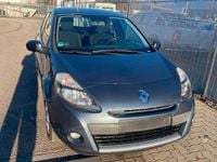 Gebraucht Renault Clio IV 103 PS (75 kW) 2013 Blau Limousine
