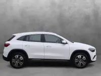 Gebraucht Mercedes GLA180 Advanced 136 PS (100 kW) 2025 Unilack polarweiß SUV