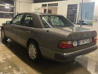 gebraucht Mercedes E200 E 200