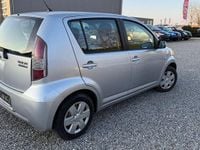 Gebraucht Daihatsu Sirion 91 PS (66 kW) 2007 Silber Kleinwagen