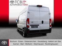 Gebraucht Toyota Proace H2 140 PS (102 kW) 2024 Weiß Van / Kleinbus