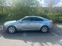 Gebraucht Opel Insignia 131 PS (96 kW) 2012 Grau Limousine