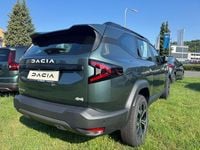 Neu Dacia Bigster Expression 131 PS (96 kW) 2025 Grün SUV