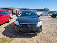 Second-hand Ford Focus 101 CP (74 kW) 2010 Negru Berlinǎ