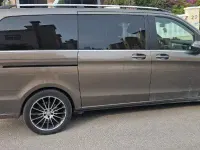 Gebraucht Mercedes V250 Exclusive 190 PS (139 kW) 2017 Grau metallic Van / Kleinbus