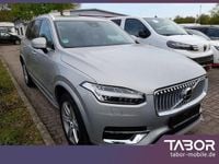 Gebraucht Volvo XC90 Ultimate 235 PS (172 kW) 2023 Silber metallic SUV
