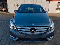 Gebraucht Mercedes B250 210 PS (154 kW) 2014 Grau Van / Kleinbus