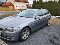 Gebraucht BMW 520 184 PS (135 kW) 2013 Grau Kombi