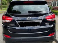 gebraucht Hyundai ix35 1.6 Benzin 8 fach bereift TÜV bis Nov. 2024