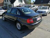 Gebraucht Audi A4 Comfort 165 PS (121 kW) 1997 Grau Limousine
