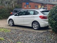 Gebraucht BMW 225 Advantage 136 PS (100 kW) 2018 Weiß Kombi
