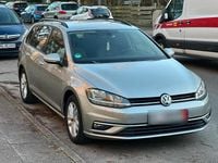 Gebraucht VW Golf VII 116 PS (85 kW) 2018 Silber Kombi