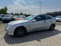 Gebraucht Mercedes C180 143 PS (105 kW) 2002 Silber Coupé