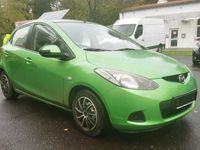 Gebraucht Mazda 2 Independence 86 PS (63 kW) 2008 Grün Limousine