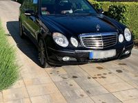 Gebraucht Mercedes E220 170 PS (125 kW) 2008 Schwarz Kombi