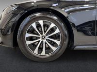 Gebraucht Mercedes E220 Avantgarde 197 PS (144 kW) 2025 Schwarz Limousine