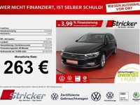 Gebraucht VW Passat Elegance 190 PS (139 kW) 2023 Deep black perleffekt (metallic) Kombi