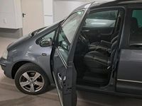 Gebraucht VW Sharan 140 PS (102 kW) 2010 Grau Van / Kleinbus