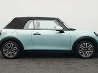 Gebraucht Mini Cooper Cabriolet Classic 163 PS (119 kW) 2025 Grün Cabrio