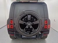 Gebraucht Land Rover Defender HSE Dynamic 249 PS (183 kW) 2025 Santorini black SUV