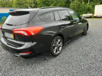 Gebraucht Ford Focus ST-Line 125 PS (91 kW) 2019 Schwarz Kombi