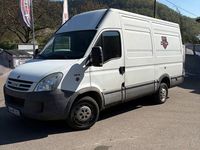 Second-hand Iveco Daily 116 CP (85 kW) 2009 Alb Berlinǎ