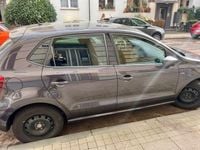 Gebraucht VW Polo LOUNGE 60 PS (44 kW) 2015 Grau Kleinwagen